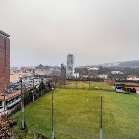 Apartament Blueground Invalidovna Balcony Nr Vltava Prg-90